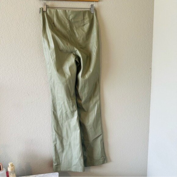 Aritzia Wilfred Roma High-waisted flared Vegan Leather Pant Bitter Sage Sz 4 - Picture 4 of 12